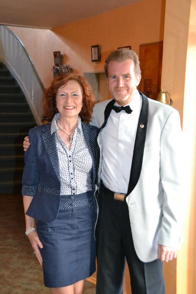 Präsidentin und Vorsitzender strahlen um die Wette